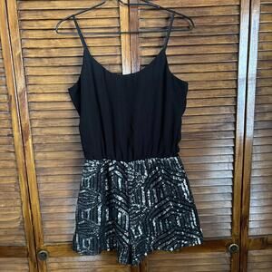 rue21 Women's Sleeveless Romper - Black/Silver Sequin - Size Medium